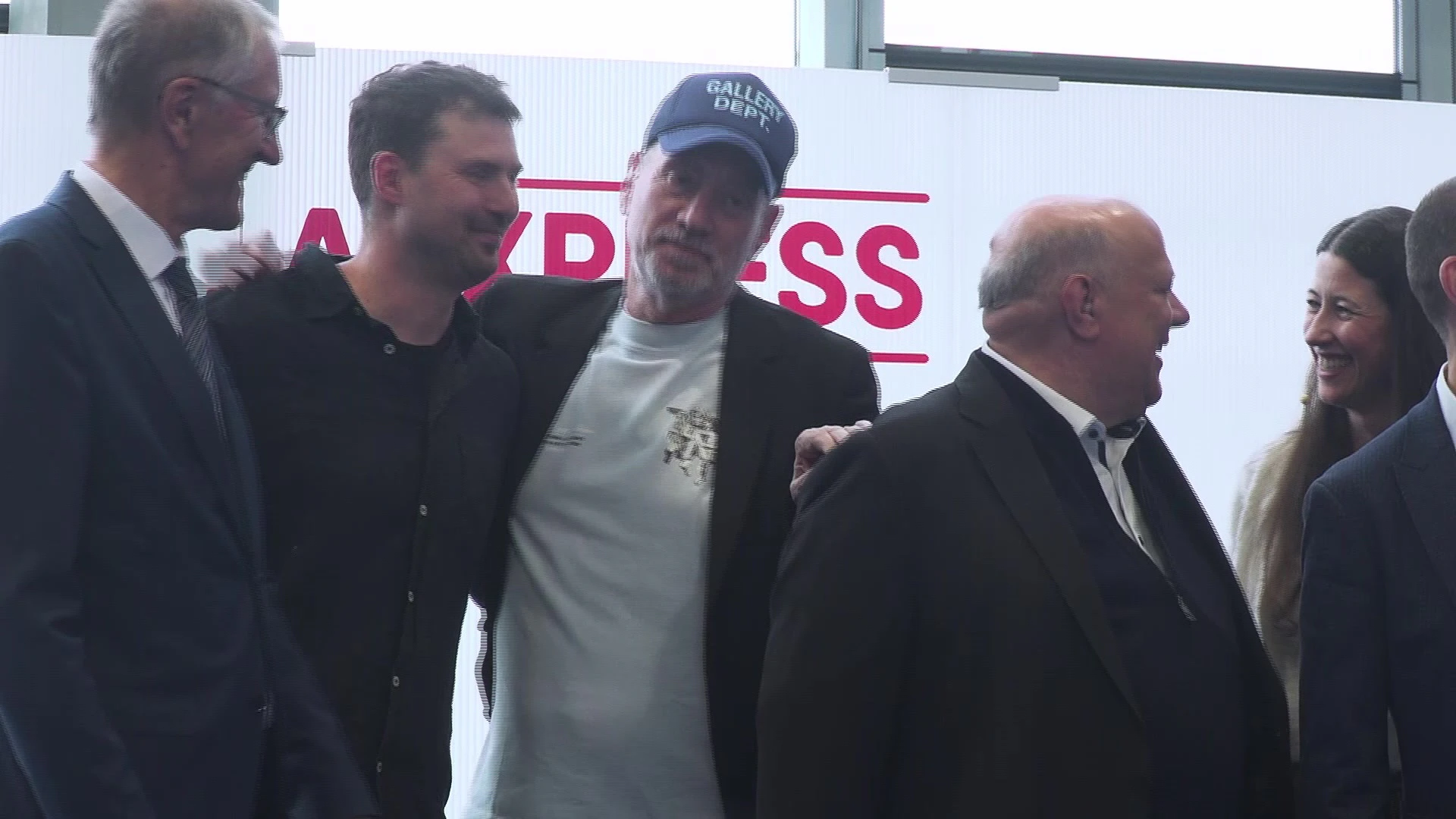 Hollywood trifft KI: Roland Emmerich zu Besuch im AI xpress Böblingen